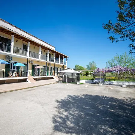 Ionian Luxury Apartments Perama  Exterior foto